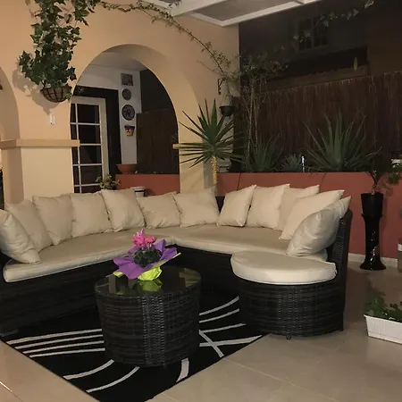Terrazas Del Duque Apartment